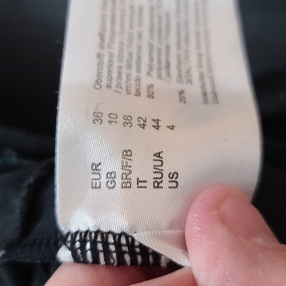 Bon Prix Collection Womens Swimsuit/Dress Built in Bra Size 4 EUC - Picture 7 of 10